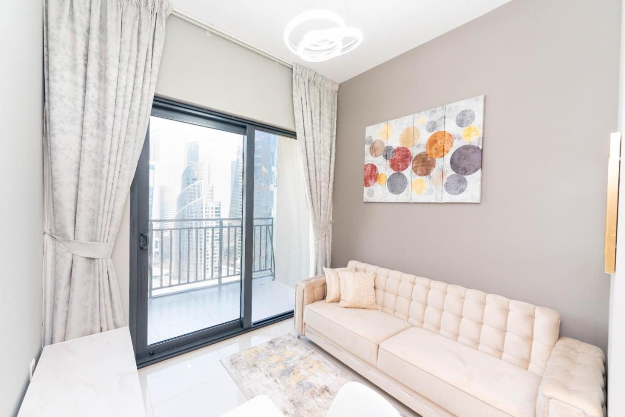 Cozy & Modern 1Br Apartment In Business Bay Walking Distance To The Metro 두바이 외부 사진